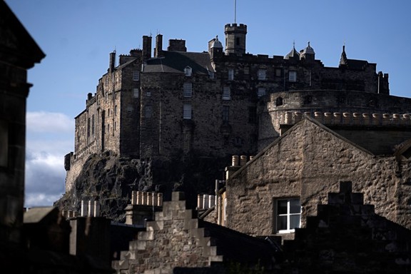 Edinburgh Castle 01 1