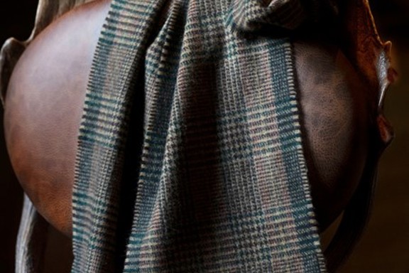 Bespoke tweed scarf sold on The Royal Mile